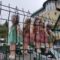 Сочинцев напугали жуткие куклы на заборе у детской площадки